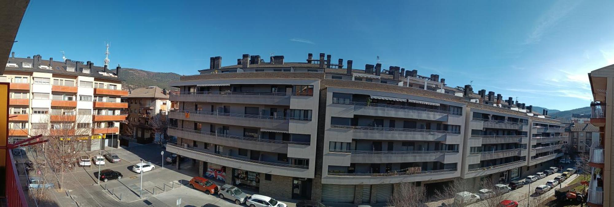 Apartamento Confort I La Seu d'Urgell Exteriör bild