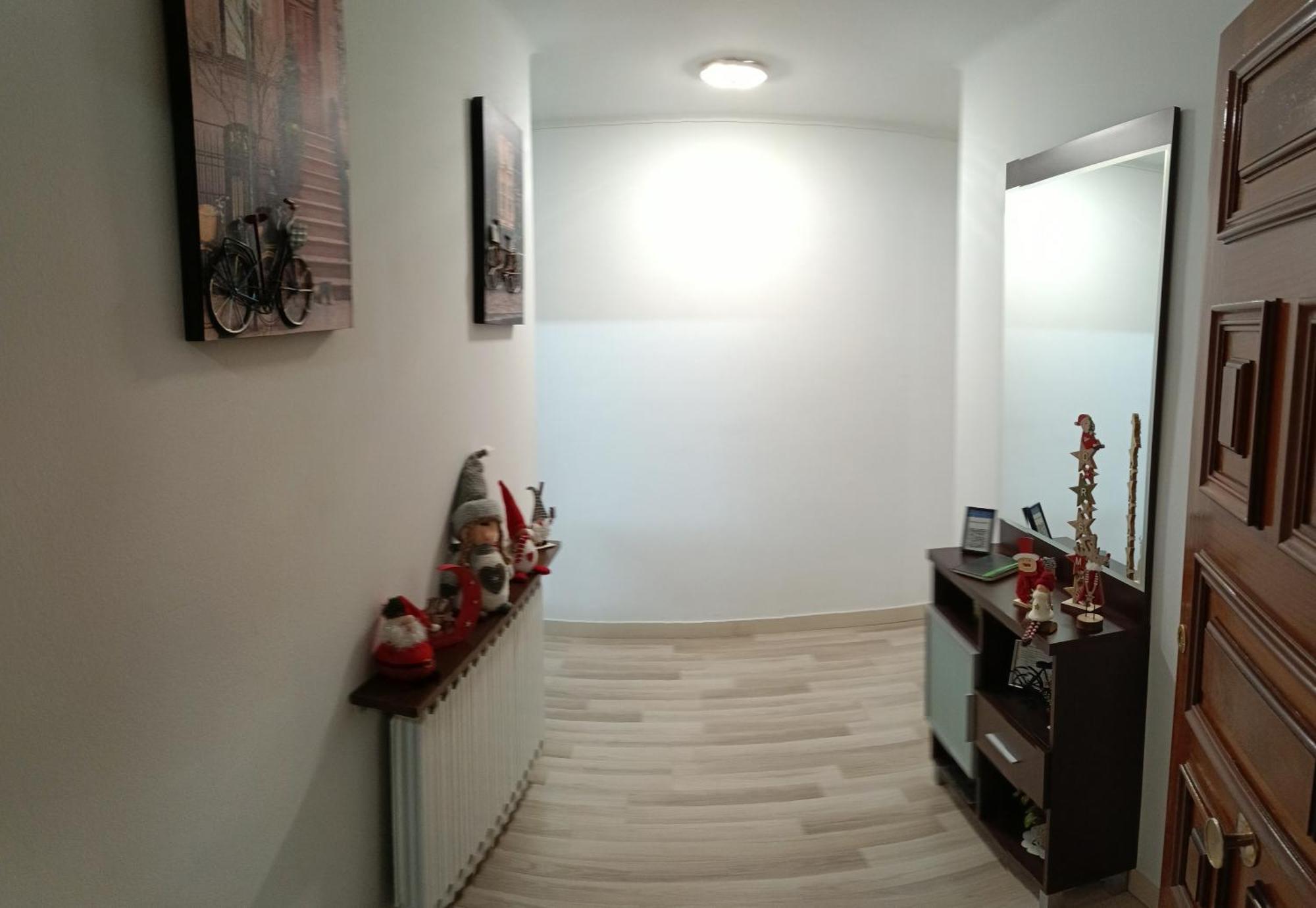 Apartamento Confort I La Seu d'Urgell Exteriör bild