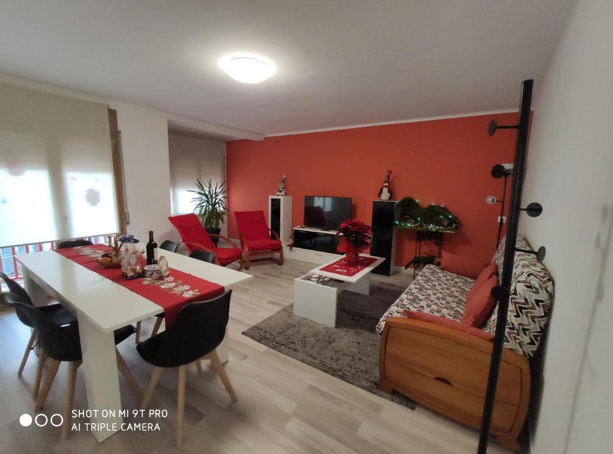 Apartamento Confort I La Seu d'Urgell Exteriör bild