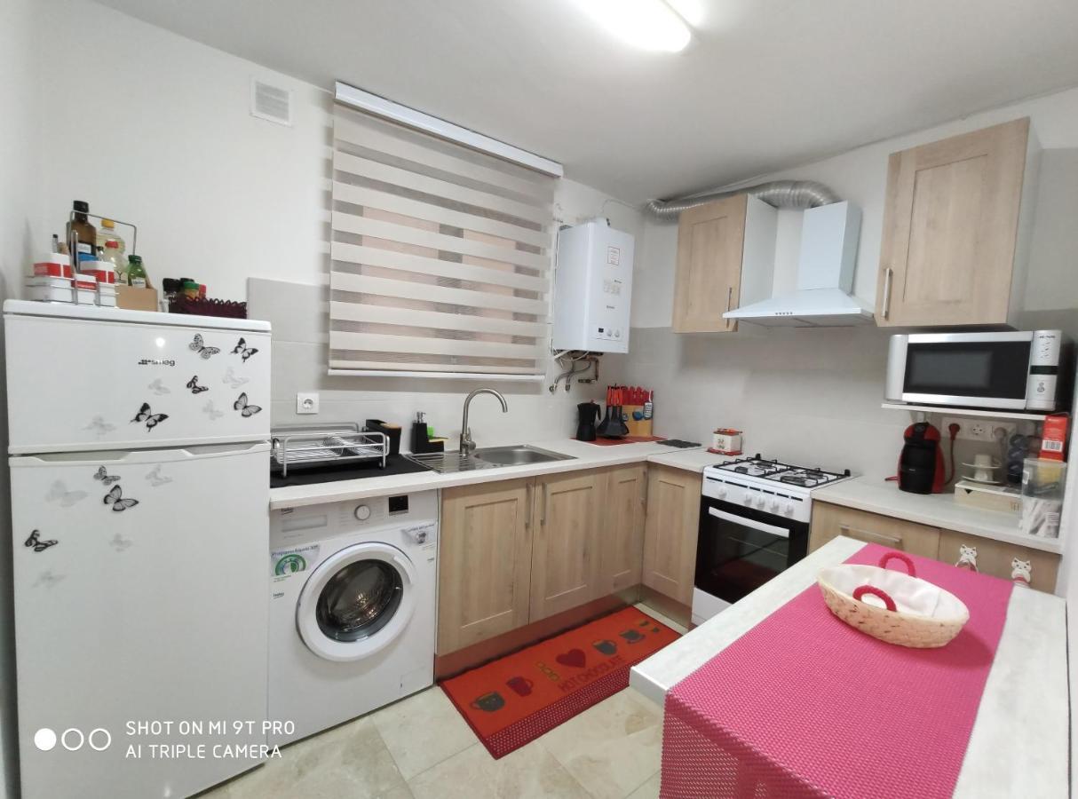 Apartamento Confort I La Seu d'Urgell Exteriör bild